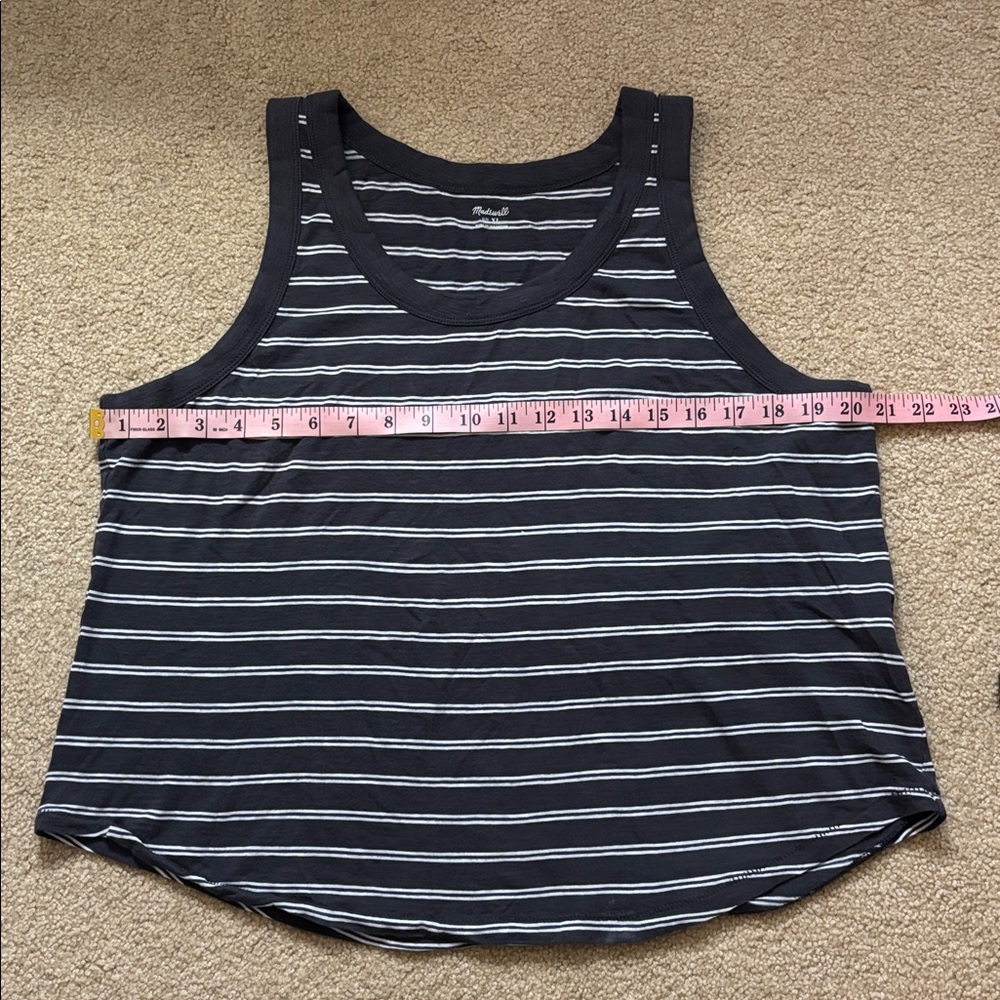 3 Madewell Whisper tanks - Picture 2 of 4
